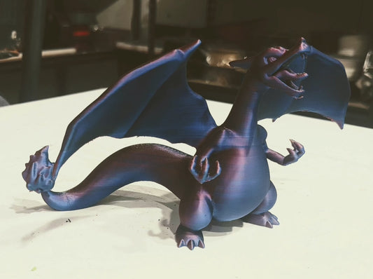 Chari Zard Figurine